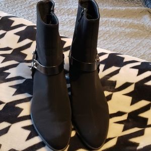 Stuart weitzman boots